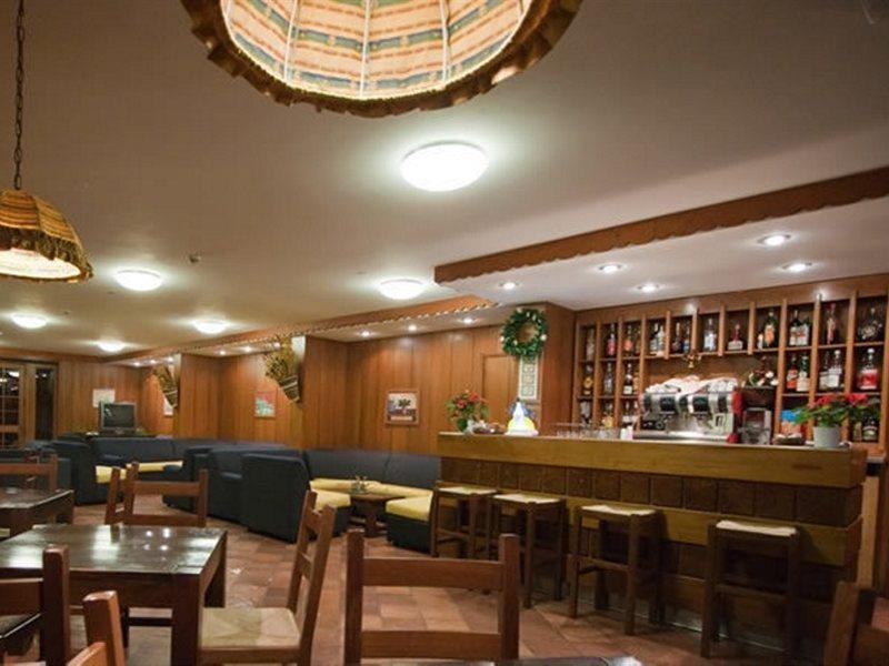 Hotel Ski Club I Cavalieri Rta Colle Colle Sestriere Exterior foto